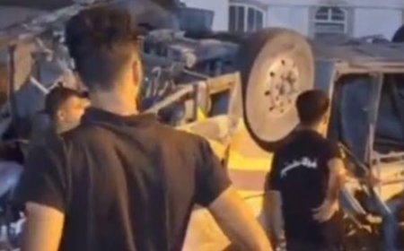 पाकिस्तानी ज़ायरीन  की बस ईरान  मे हादसे का शिकार ! ईमाम हुसैन अ.स. के चेहलुम  के लिए आए थे ज़ायरीन