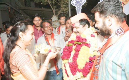 बाळासाहेब  थोरात ने  पदयात्र  कर  मतदाताओ से  साधा संपर्क  !