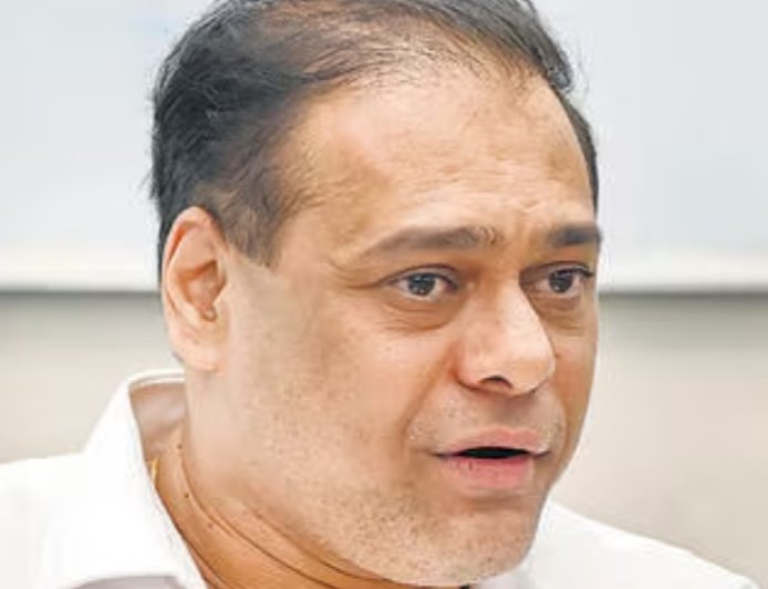 मुंबई भाजपा अध्यक्ष साटम सटकले : मुंबई का महापौर किसी ख़ान को नही बनने देंगे