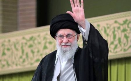 दुश्मन के दुष्प्रचार के खिलाफ तैयार रहने की जरूरत: आयतुल्ला खामेनेई